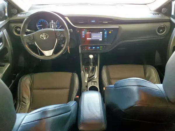 5YFBURHE1HP731989 2017 TOYOTA COROLLA - Image 8