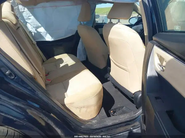 5YFBURHE1HP733158 2017 TOYOTA COROLLA - Image 8