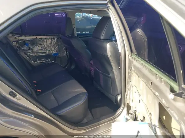 5YFBURHE1HP737095 2017 TOYOTA COROLLA - Image 8