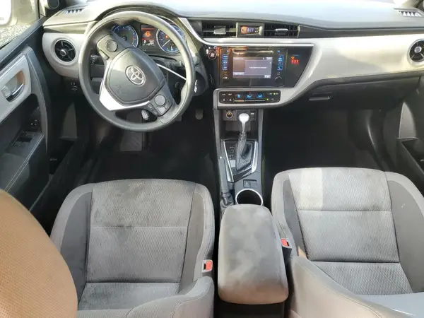 5YFBURHE1JP743663 2018 TOYOTA COROLLA - Image 8