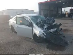 5YFBURHE1JP748328 2018 TOYOTA COROLLA