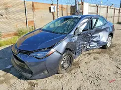 5YFBURHE1JP750533 2018 TOYOTA COROLLA