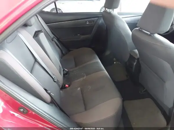 5YFBURHE1JP759071 2018 TOYOTA COROLLA - Image 8
