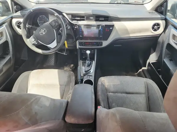 5YFBURHE1JP760009 2018 TOYOTA COROLLA - Image 8