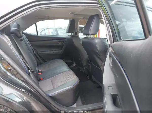 5YFBURHE1JP771236 2018 TOYOTA COROLLA - Image 8