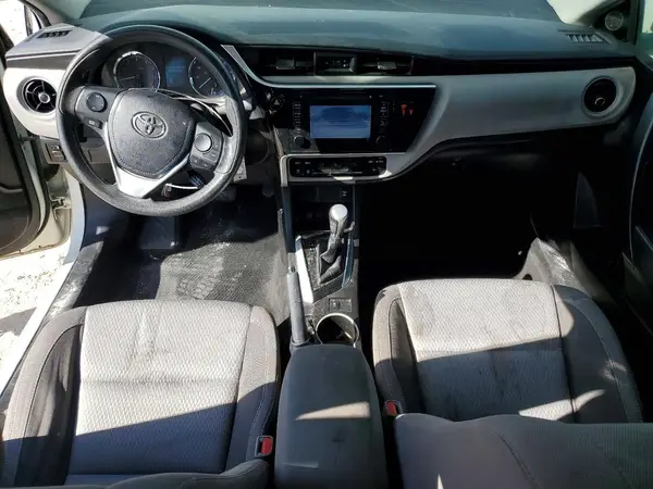 5YFBURHE1JP778431 2018 TOYOTA COROLLA - Image 8