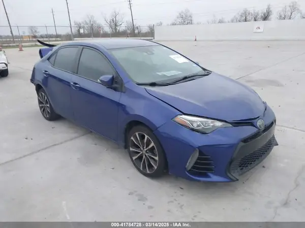 5YFBURHE1JP779997 2018 TOYOTA COROLLA - Image 1