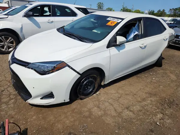 5YFBURHE1JP781846 2018 TOYOTA COROLLA - Image 1