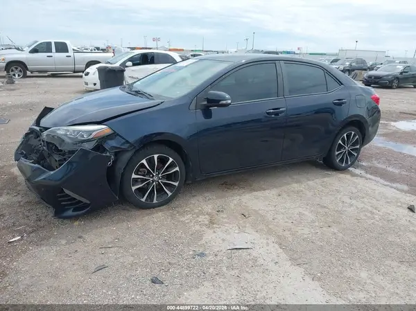 5YFBURHE1JP785346 2018 TOYOTA COROLLA - Image 2