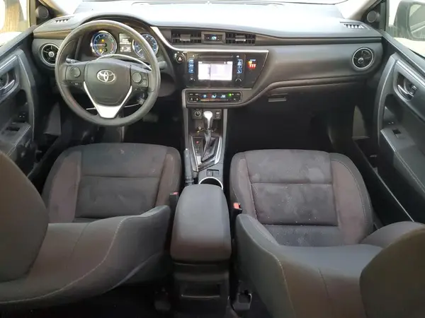 5YFBURHE1JP785881 2018 TOYOTA COROLLA - Image 8