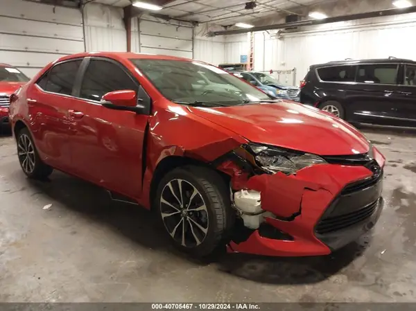 5YFBURHE1JP786707 2018 TOYOTA COROLLA - Image 1