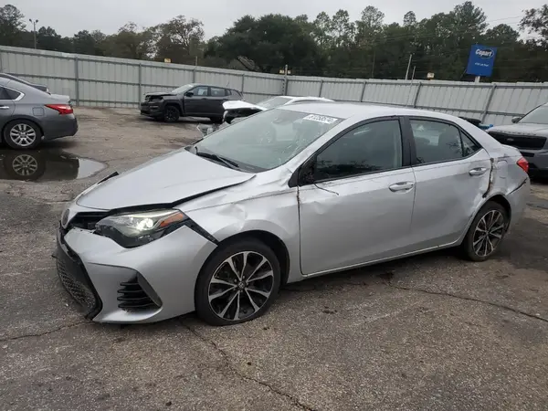 5YFBURHE1JP788473 2018 TOYOTA COROLLA - Image 1