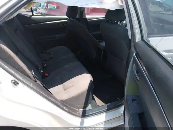 5YFBURHE1JP791227 2018 TOYOTA COROLLA - Image 8