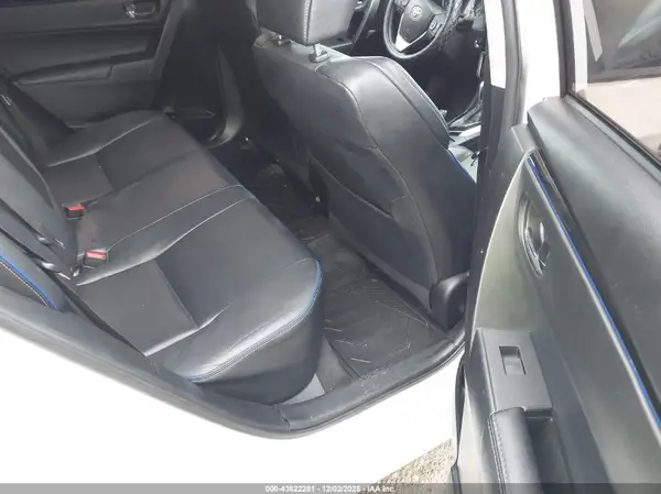 5YFBURHE1JP799313 2018 TOYOTA COROLLA - Image 8
