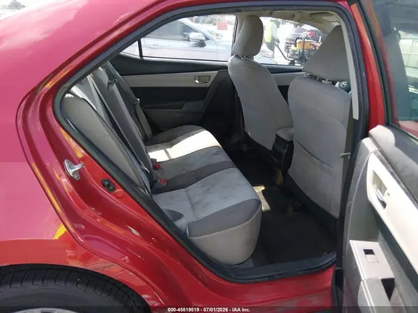 5YFBURHE1JP803733 2018 TOYOTA COROLLA - Image 8