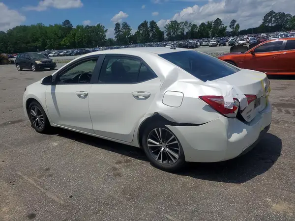 5YFBURHE1JP806180 2018 TOYOTA COROLLA - Image 2