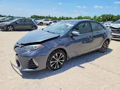 5YFBURHE1JP808947 2018 TOYOTA COROLLA
