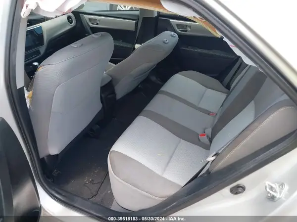 5YFBURHE1JP811413 2018 TOYOTA COROLLA - Image 8