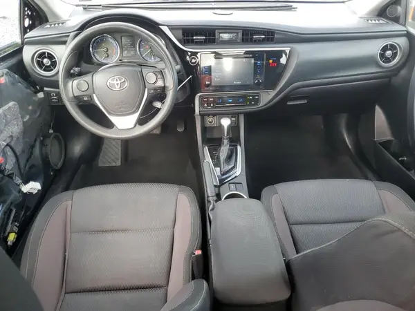 5YFBURHE1JP811847 2018 TOYOTA COROLLA - Image 8