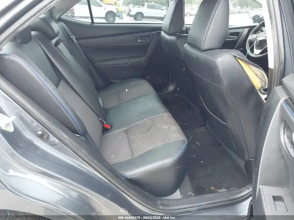 5YFBURHE1JP814781 2018 TOYOTA COROLLA - Image 8