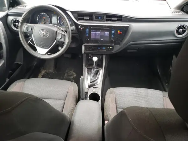 5YFBURHE1JP824971 2018 TOYOTA COROLLA - Image 8
