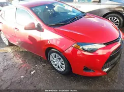 5YFBURHE1JP827756 2018 TOYOTA COROLLA