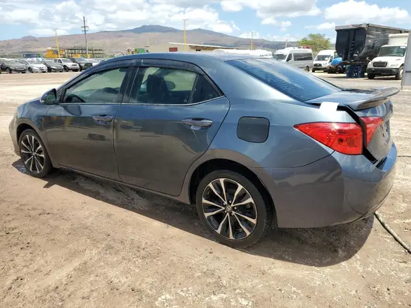 5YFBURHE1JP829586 2018 TOYOTA COROLLA - Image 2