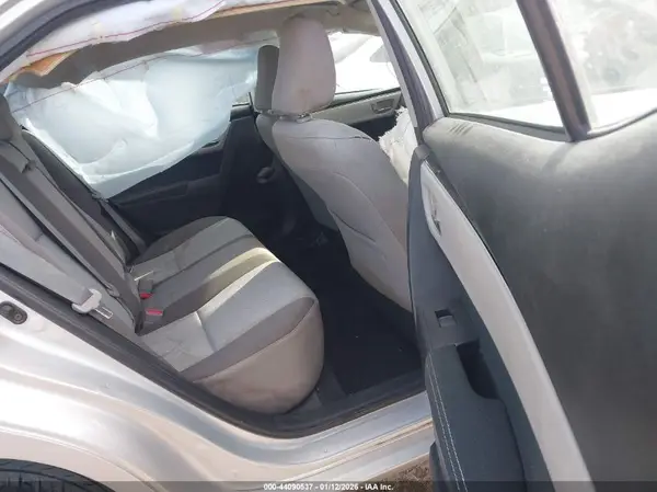 5YFBURHE1JP832603 2018 TOYOTA COROLLA - Image 8