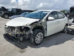 5YFBURHE1JP835579 2018 TOYOTA COROLLA