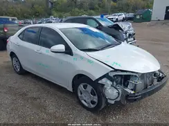 5YFBURHE1JP836313 2018 TOYOTA COROLLA