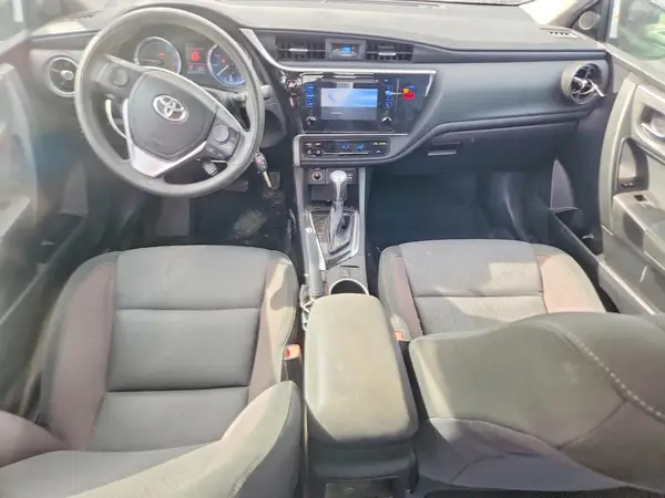 5YFBURHE1JP837185 2018 TOYOTA COROLLA - Image 8