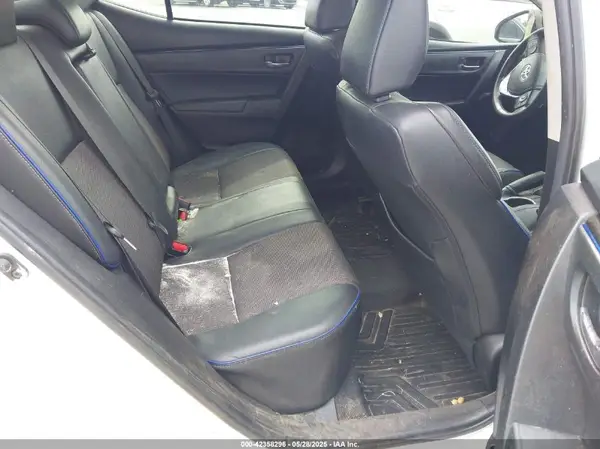 5YFBURHE1JP837283 2018 TOYOTA COROLLA - Image 8