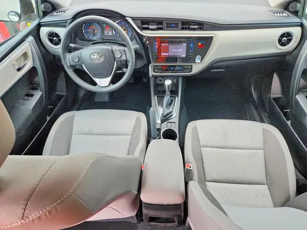 5YFBURHE1JP837428 2018 TOYOTA COROLLA - Image 8
