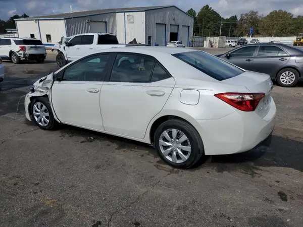 5YFBURHE1JP841110 2018 TOYOTA COROLLA - Image 2