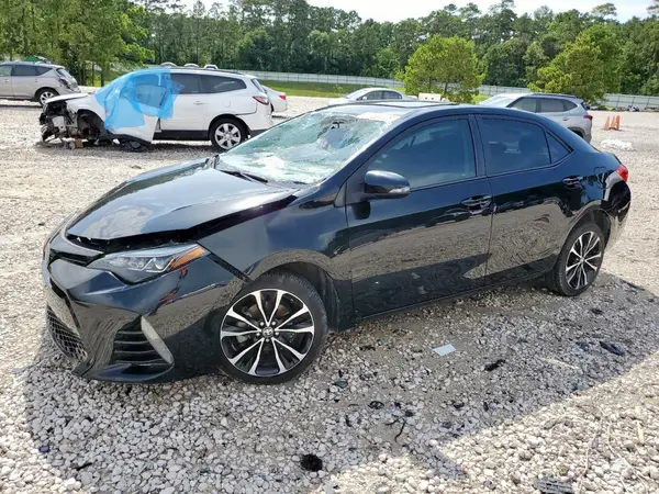 5YFBURHE1JP843231 2018 TOYOTA COROLLA - Image 1