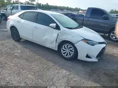 5YFBURHE1JP845013 2018 TOYOTA COROLLA