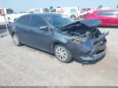 5YFBURHE1JP848834 2018 TOYOTA COROLLA