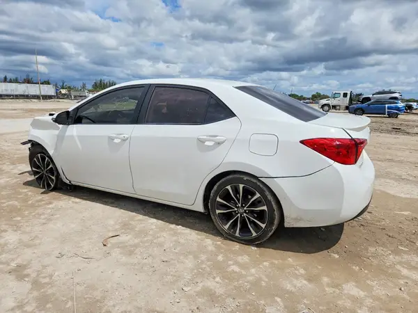 5YFBURHE1KP856286 2019 TOYOTA COROLLA - Image 2