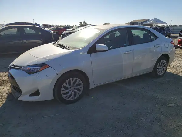 5YFBURHE1KP860371 2019 TOYOTA COROLLA - Image 1