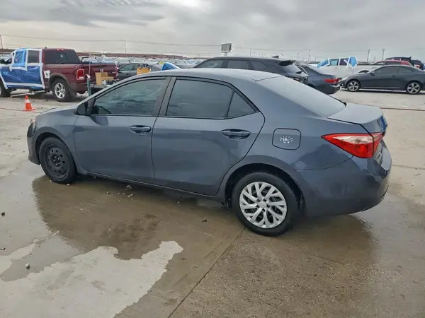 5YFBURHE1KP861682 2019 TOYOTA COROLLA - Image 2