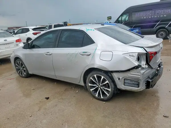 5YFBURHE1KP866154 2019 TOYOTA COROLLA - Image 2