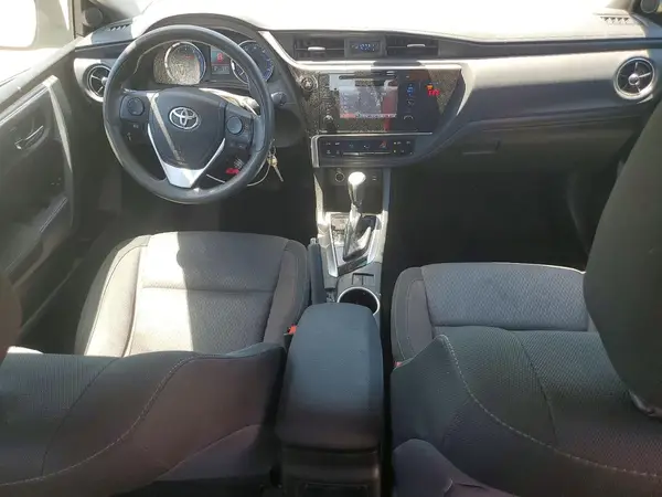 5YFBURHE1KP866560 2019 TOYOTA COROLLA - Image 8