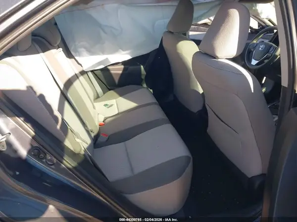 5YFBURHE1KP867076 2019 TOYOTA COROLLA - Image 8