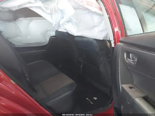 5YFBURHE1KP867658 2019 TOYOTA COROLLA - Image 8