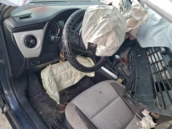 5YFBURHE1KP869992 2019 TOYOTA COROLLA - Image 8
