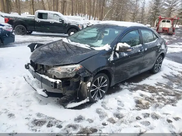 5YFBURHE1KP871872 2019 TOYOTA COROLLA - Image 2