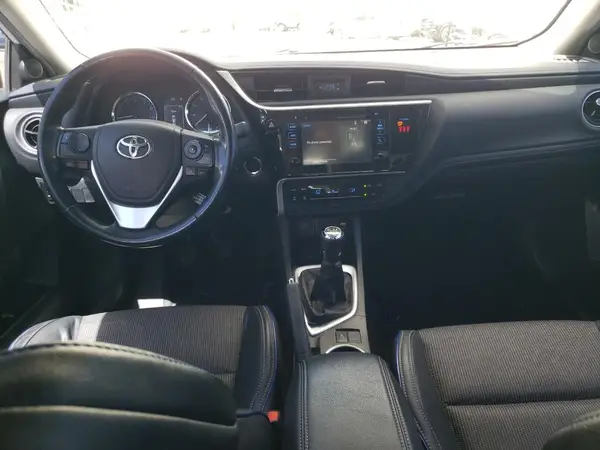 5YFBURHE1KP874111 2019 TOYOTA COROLLA - Image 8
