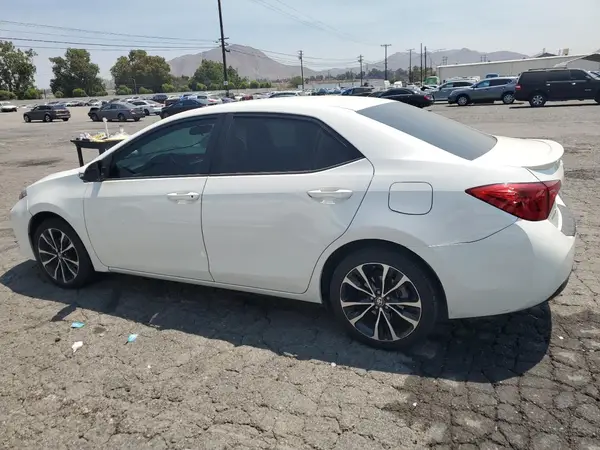 5YFBURHE1KP876862 2019 TOYOTA COROLLA - Image 2