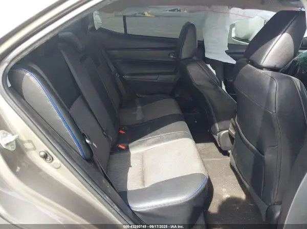 5YFBURHE1KP879387 2019 TOYOTA COROLLA - Image 8