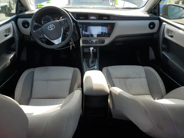 5YFBURHE1KP880846 2019 TOYOTA COROLLA - Image 8